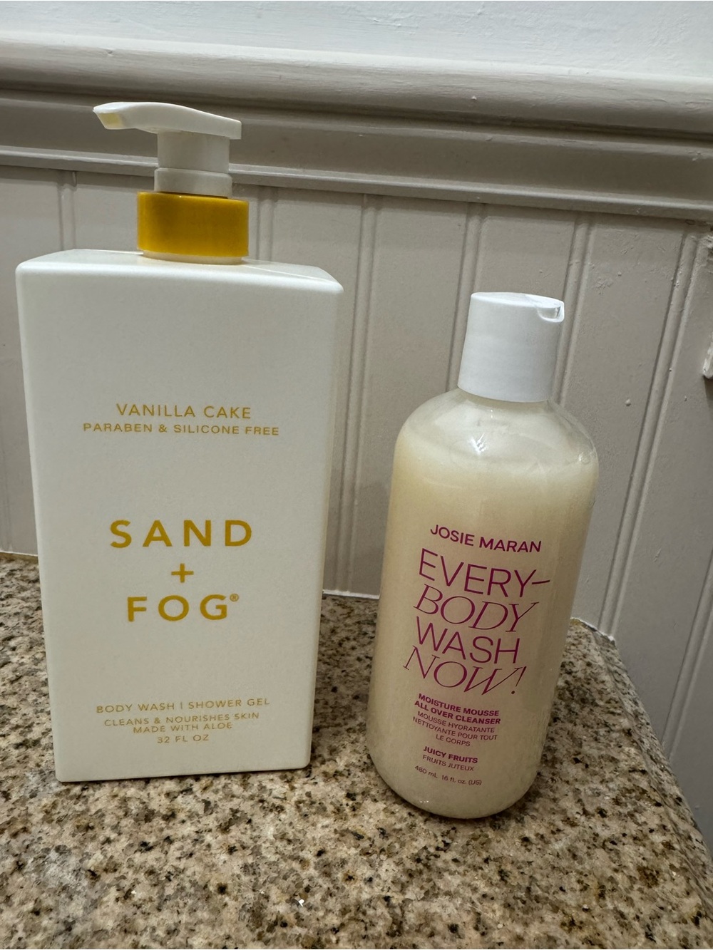 Sand + Fog Vanilla Cake  & Josie Maran Everybody Wash Now - Juicy Fruit - New!